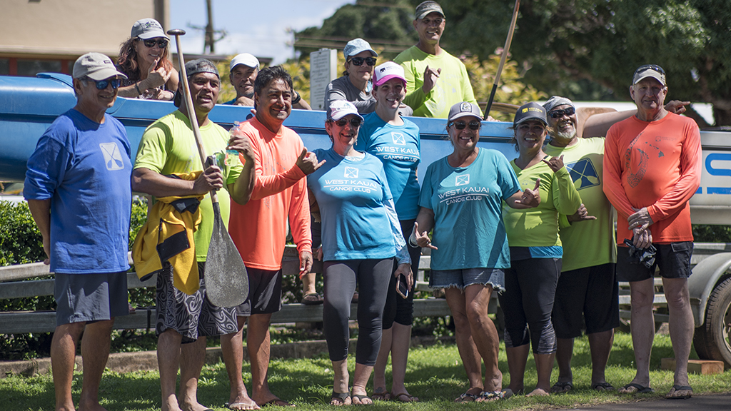 image of members of West Kauai canoe club